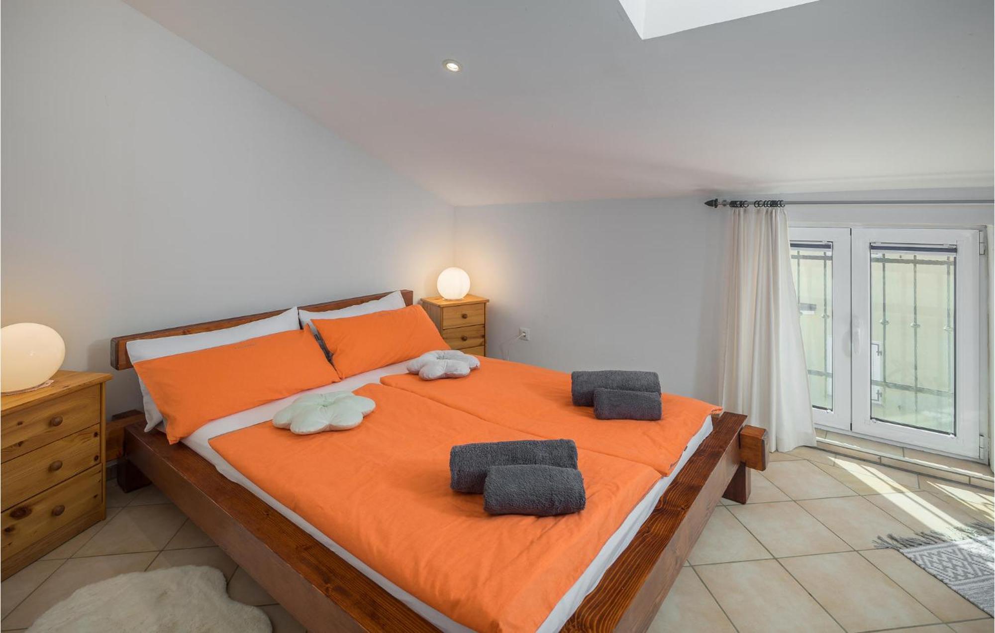 Gorgeous Apartment In Musalez With Kitchen Kültér fotó